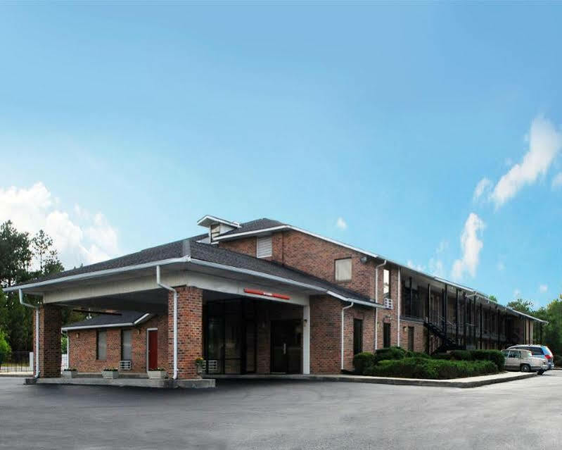 Econo Lodge Inn & Suites Lugoff Buitenkant foto